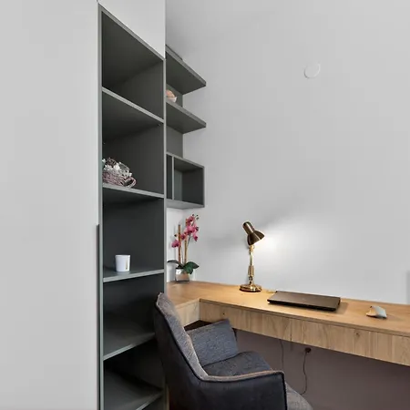 Apartman Spacious 4 Bedroom With Sea View - Free Parking Dubrovnik