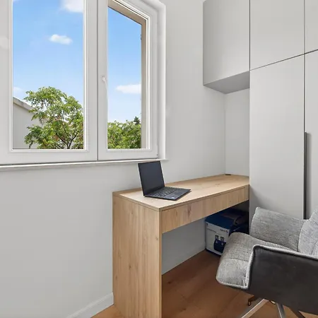 아파트 Spacious 4 Bedroom With Sea View - Free Parking 두브로브니크