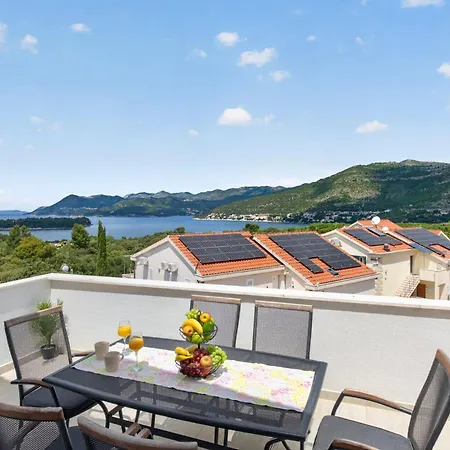 Apartman Spacious 4 Bedroom With Sea View - Free Parking Dubrovnik